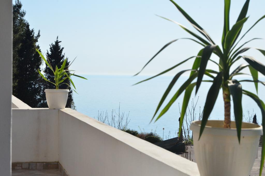Apartments Casa Pineta Улцин Стая снимка