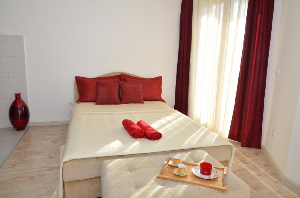 Apartments Casa Pineta Улцин Стая снимка